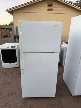 Maytag White Top Freezer Bottom Fridge Refrigerator For Sale $200