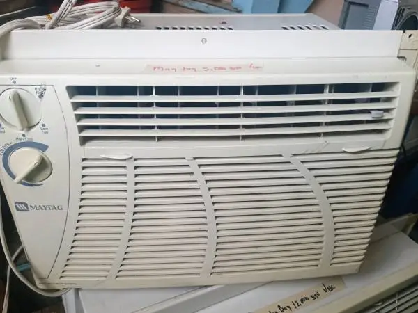 Maytag 5,000 BTU air conditioner
