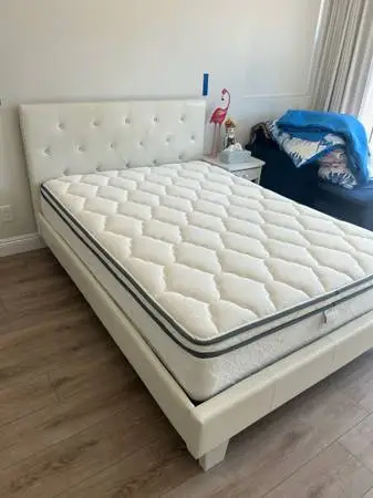 LIKE NEW QUALITY, COMPLETE FULL-SIZE PILLOW TOP BED CAN DELIVER LOCAL