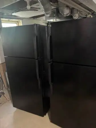 Black GE refrigerators