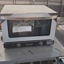 Commercial countertop electric convection oven | Serv-ware Eco-47