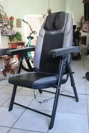 SereneLife Folding Massage Chair – Heated, Ergonomic
