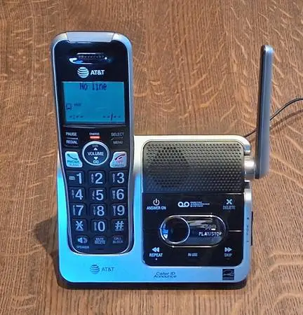 AT&T Cordless Phone Answering Machine, BL102