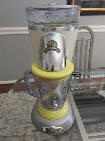 Margaritaville Frozen Margarita Machine Nice!