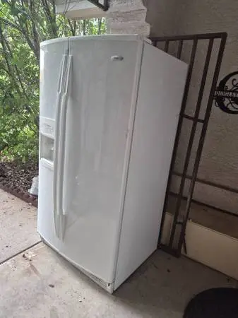 Whirlpool Side by Side Refrigerator