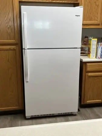 20 cu ft Whirlpool Refer
