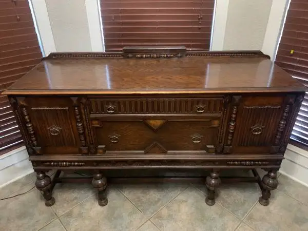 Bassett antique furniture