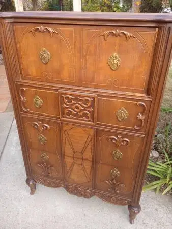 TALL BOY DRESSER GORGEOUS