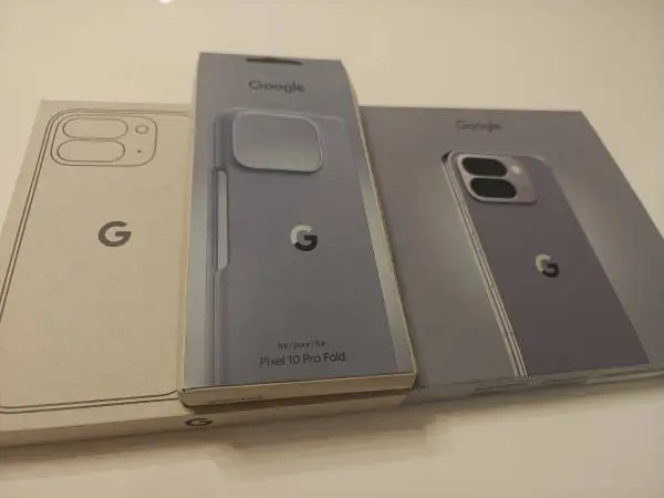 Like New In box sim unlocked Google Pixel 10 Pro XL FOLD 256gb