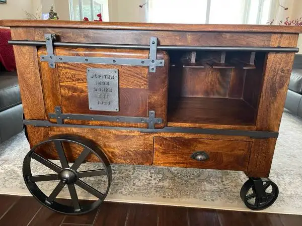 Brand New Wine Cabinet/Bar – Huge Discount! (Retails $939 on Wayfair, Asking $