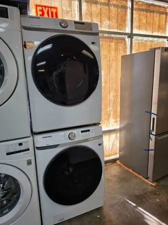 Samsung white steam front load washer and gas dryer