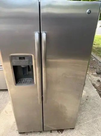 GE side-by-side refrigerator will deliver and install