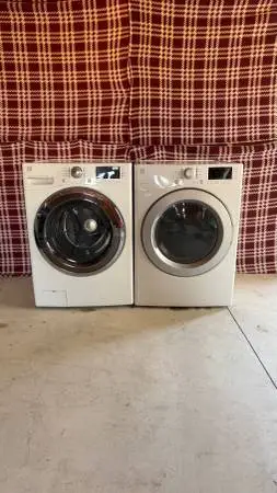 Kenmore washer and dryer set