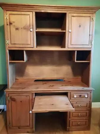 Custom made office desk unit