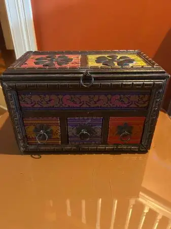 Vintage wood 3 drawers box
