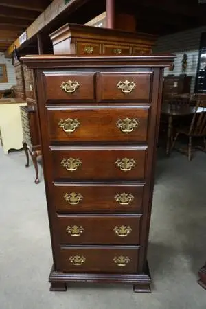 Tall Narrow Dresser