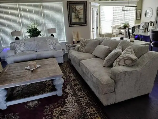 Couch & Loveseat