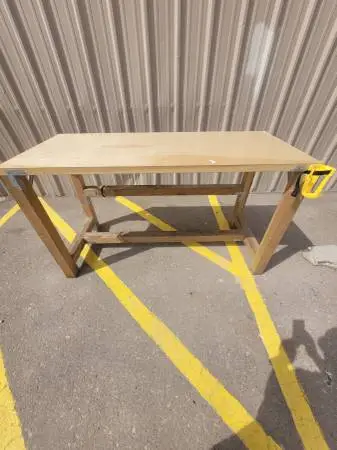 Solid wood work bench (West El Paso)