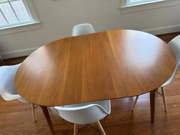Mid-Century Rounded Extendable Dining Table (42–60)