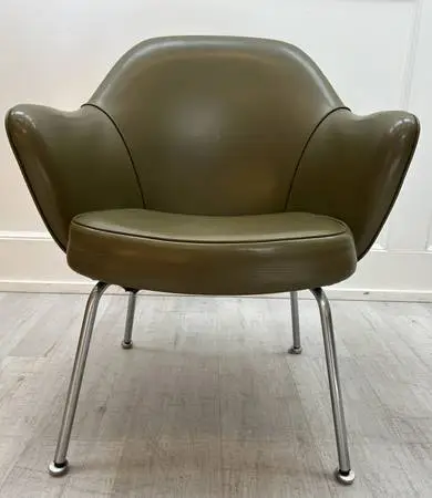 Eero Saarinen for Knoll Leather Lounge Chair Model 68 UPC RARE!