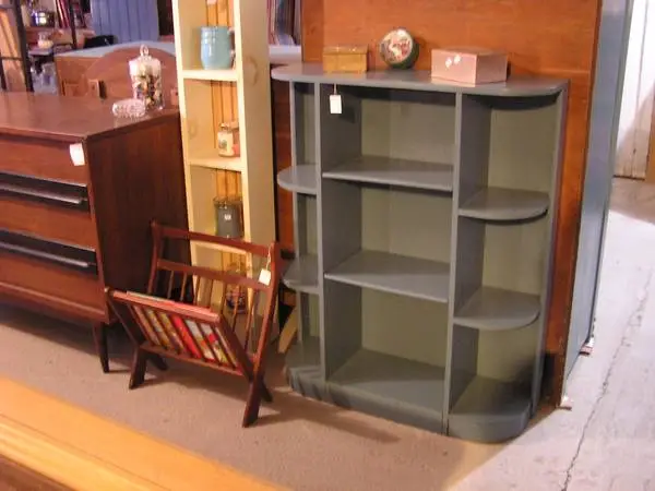 SOLID WOOD SHELF