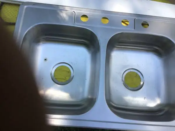 Kitchen sink