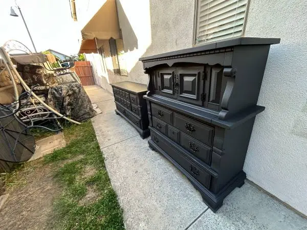 BEAUTIFUL DESIGNED QUALITY LARGE MAPLE FARHOUSE DRESSERS CAN DELIVER LOCAL IF NE
