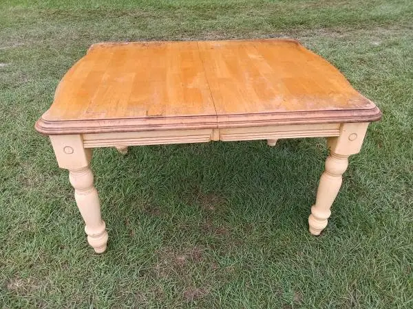 Solid Wood Dining Room Table with 5 chairs
