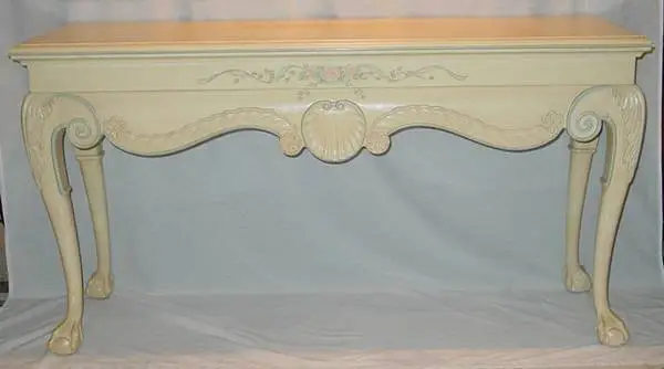 TOWLE DECORATED HEAVY WOOD SOFA TABLE OFF WHITE