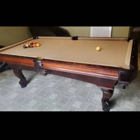 7 Ram Horn Pool Table