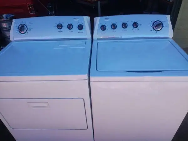Whirlpool washer dryer set
