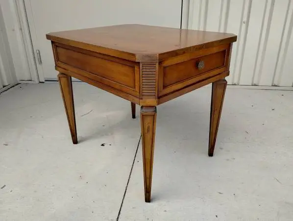Early 1960s Drexel Palazzo Mid Century Modern Side Table - NICE!