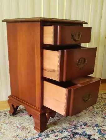 Vintage 3 Drawer Chest - Quality Real Furniture (Solid Cherry)