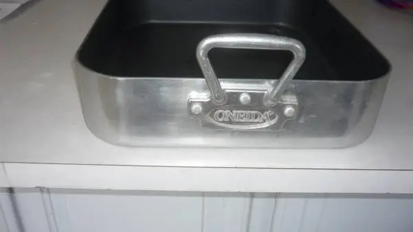 roasting pan