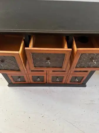 Entry piece