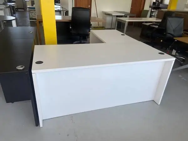DESK L SHAPE WHITE 60X66