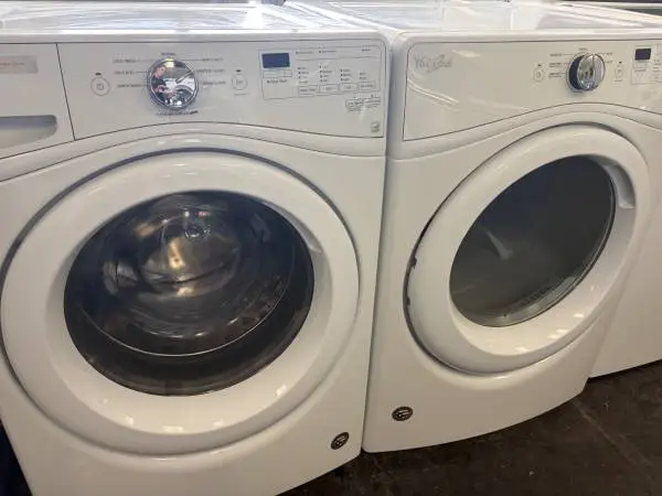 Front Load Whirlpool Washer & Dryer Set *Can Stack