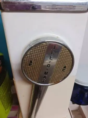 Ice-O-Mat