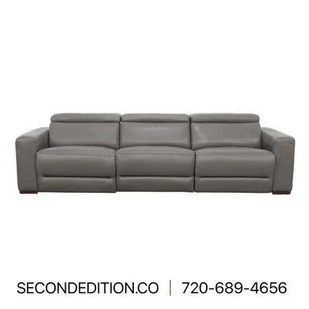Macys Nevio Power Reclining Sofa (Was 3500)