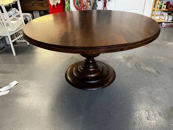Magnolia 60 Inch Solid Mango Wood Round Table