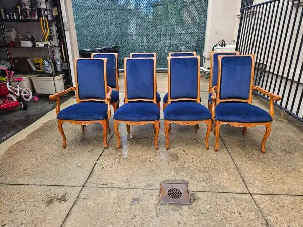 8 beautiful vintage louis xv style blue velvet chairs