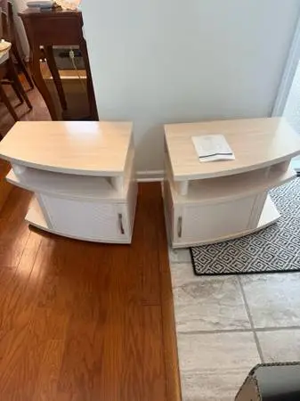 Modern European Nightstands – Matching Pair