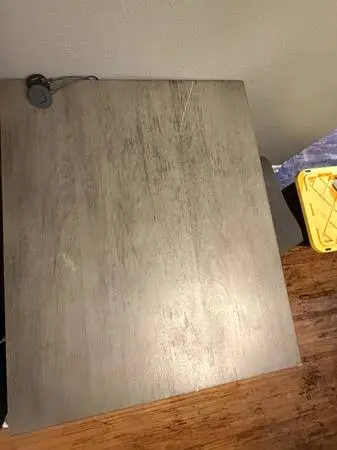 Table & Chairs