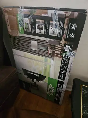 3D --i.e move in side-up or down-in and out--tv wall mount stand