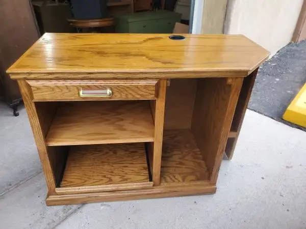 Small desk