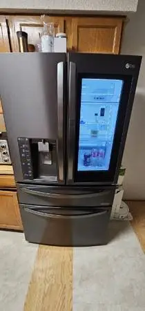 LG Insta view Refrigerator