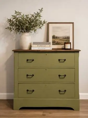 Pine Dresser