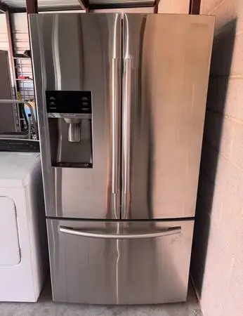 Samsung Stainless Steel Refrigerator And Freezer