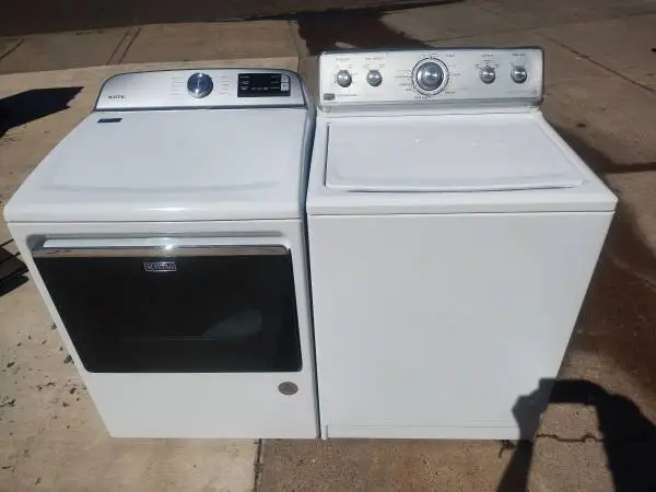 Maytag washer dryer set works good