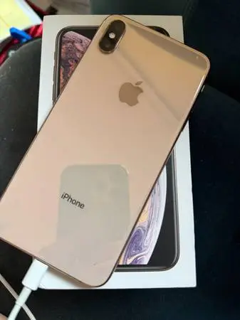 iPhone XS Max 64GB Unlocked
